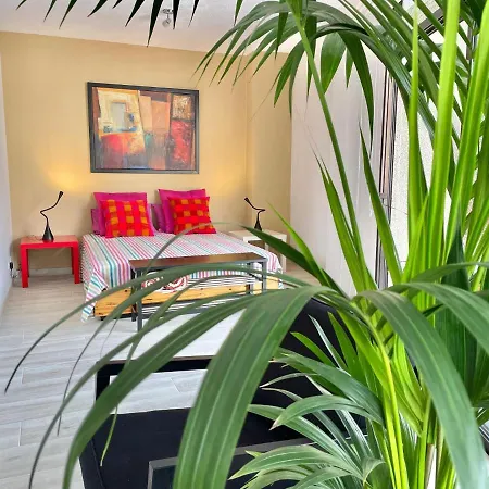 Home2book El Encanto De La Plaza Del Principe Appartamento